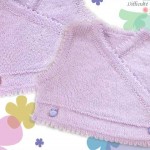 modele tricot bébé cache coeur #6