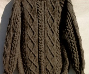 modele tricot gilet irlandais femme #18