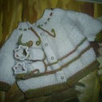 photo tricot modèle tricot bebe quentinho 17