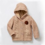 photo tricot modèle tricot gilet capuche fille 12