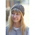 photo tricot modèle tricot gratuit bonnet femme 14