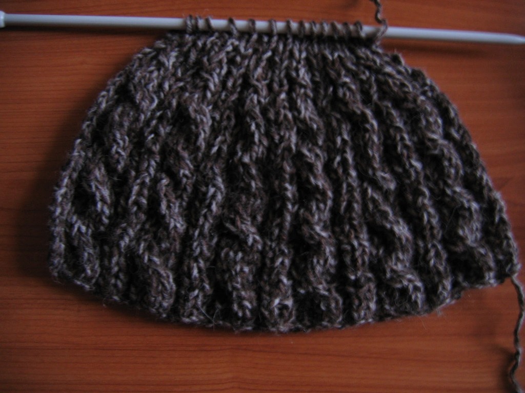 photo tricot patron pour tricoter un bonnet en laine 12