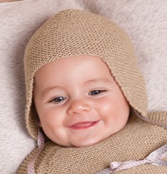 photo tricot modele tricot bonnet bebe fille 18