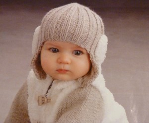 photo tricot modele tricot bonnet bébé 6 mois 18