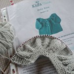 photo tricot modèle tricot bébé top down 16
