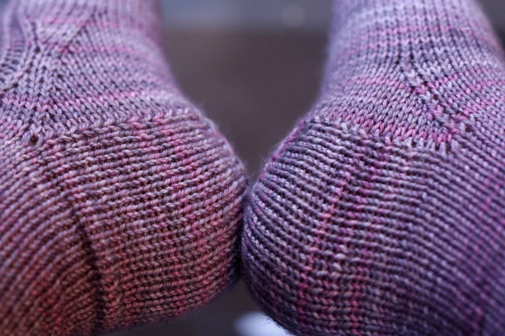 photo tricot modèle tricot chaussettes 2