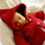 photo tricot modèle tricot gilet capuche bébé 14