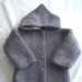 photo tricot modèle tricot gilet capuche bébé 18