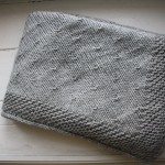 photo tricot modèle tricoter bébé une couverture 2