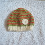 photo tricot patron tricot gratuit bonnet bébé 11