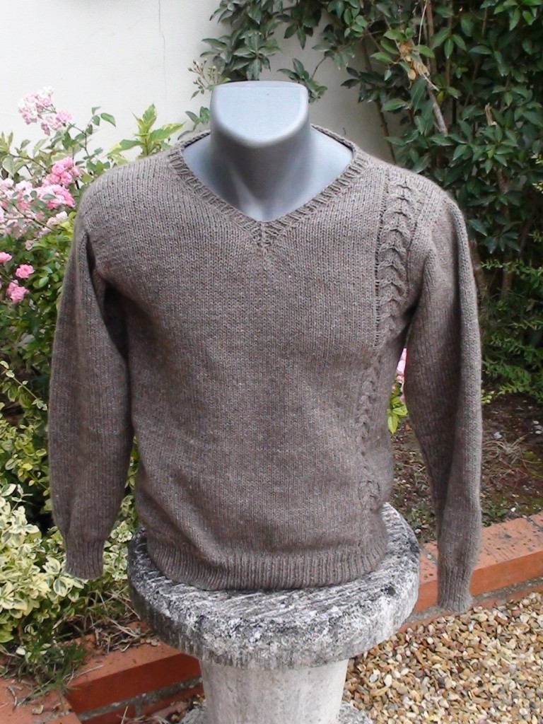 modèle tricot pull col v #16