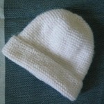 photo tricot modèle tricot facile bonnet bébé 13
