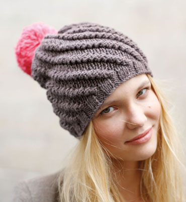 photo tricot modèle tricot gratuit bonnet femme 7