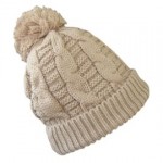 photo tricot tricoter un bonnet en laine pompon 12