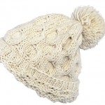 photo tricot tricoter un bonnet en laine pompon 2