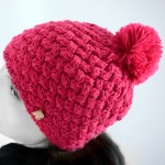photo tricot tricoter un bonnet en laine pompon 9