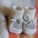 photo tricot modele tricot bebe chaussons 18