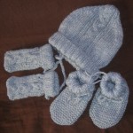 photo tricot modele tricot bonnet bebe naissance 14