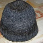 photo tricot modele tricoter bonnet homme 11