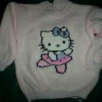 photo tricot modele tricoter pull hello kitty 7