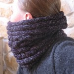 photo tricot modèle tricot facile snood gratuit 14